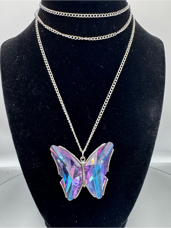 Purple Unicorn Iridescent Butterfly Crystal Pendant Necklace - Picture 3 of 4